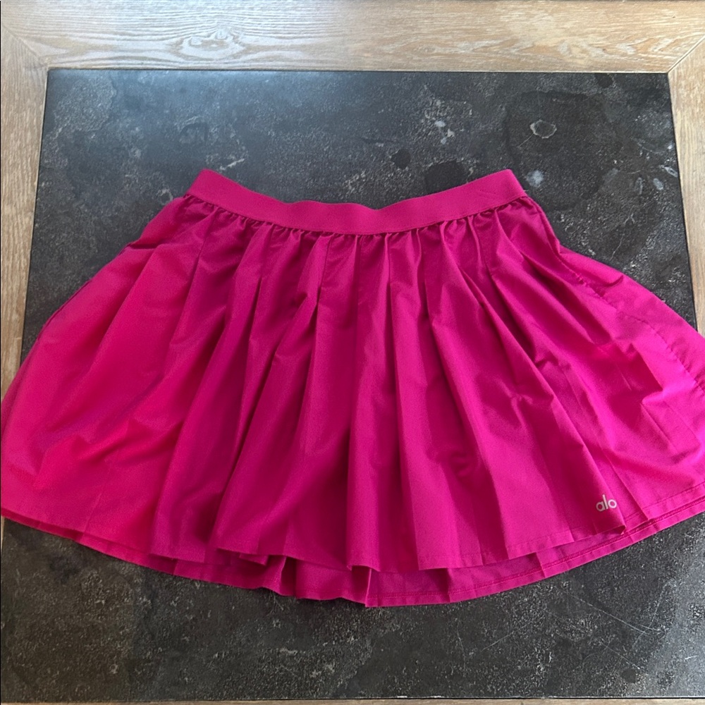 ALO Yoga Fuchsia Mini Tennis Skirt